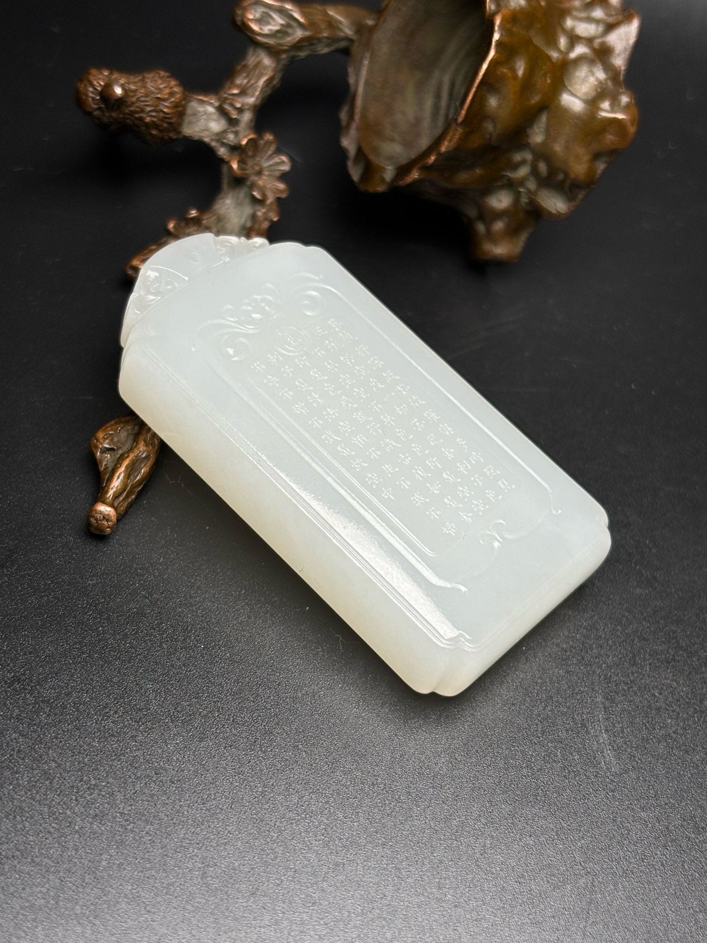 Chinese Antique Hotan Jade Budong Mingwang