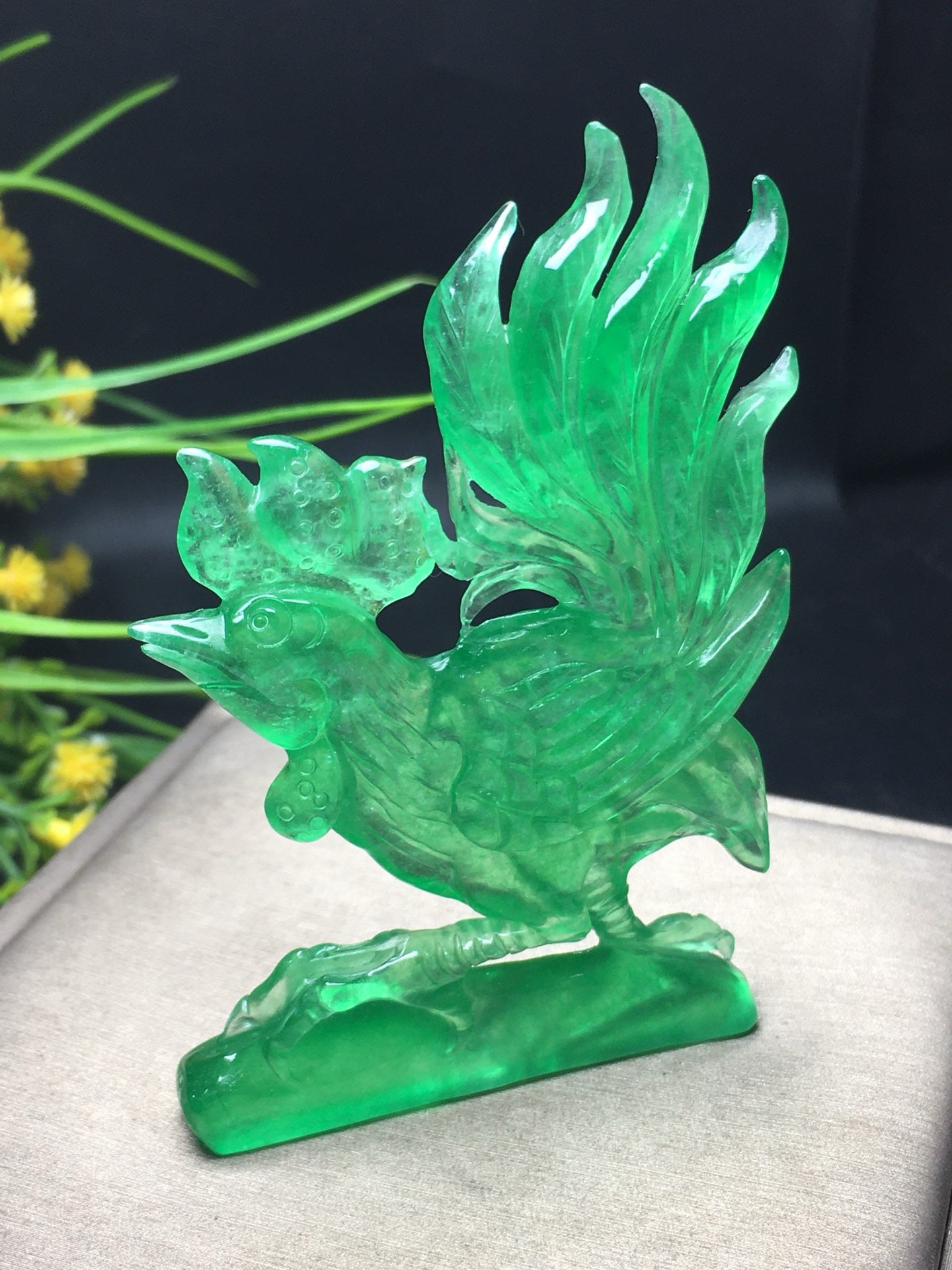 Ice green jade golden rooster crows
