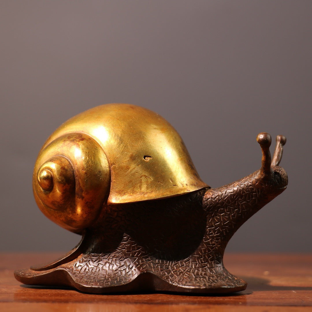 Pure copper gold-plated snail