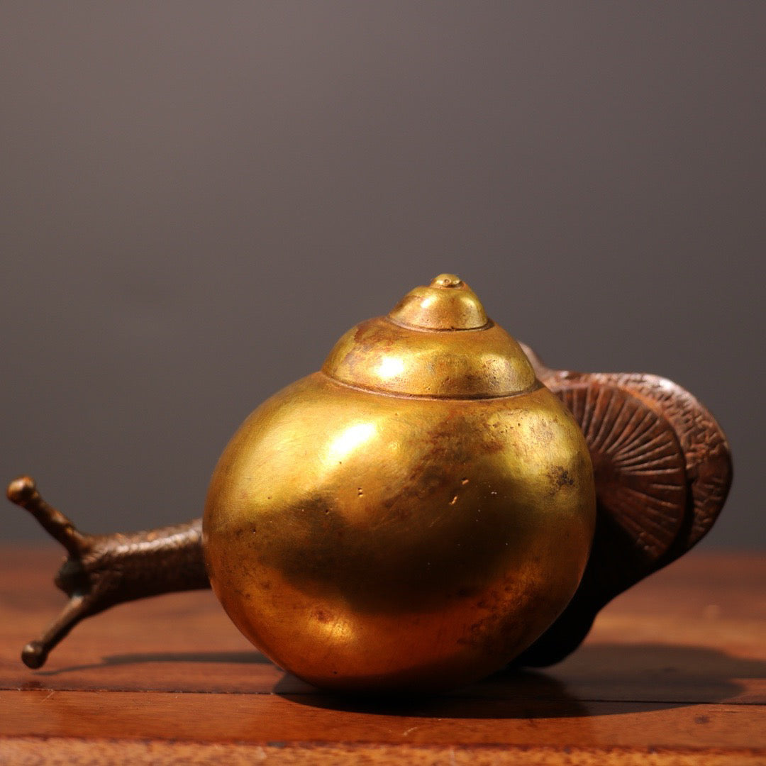 Pure copper gold-plated snail