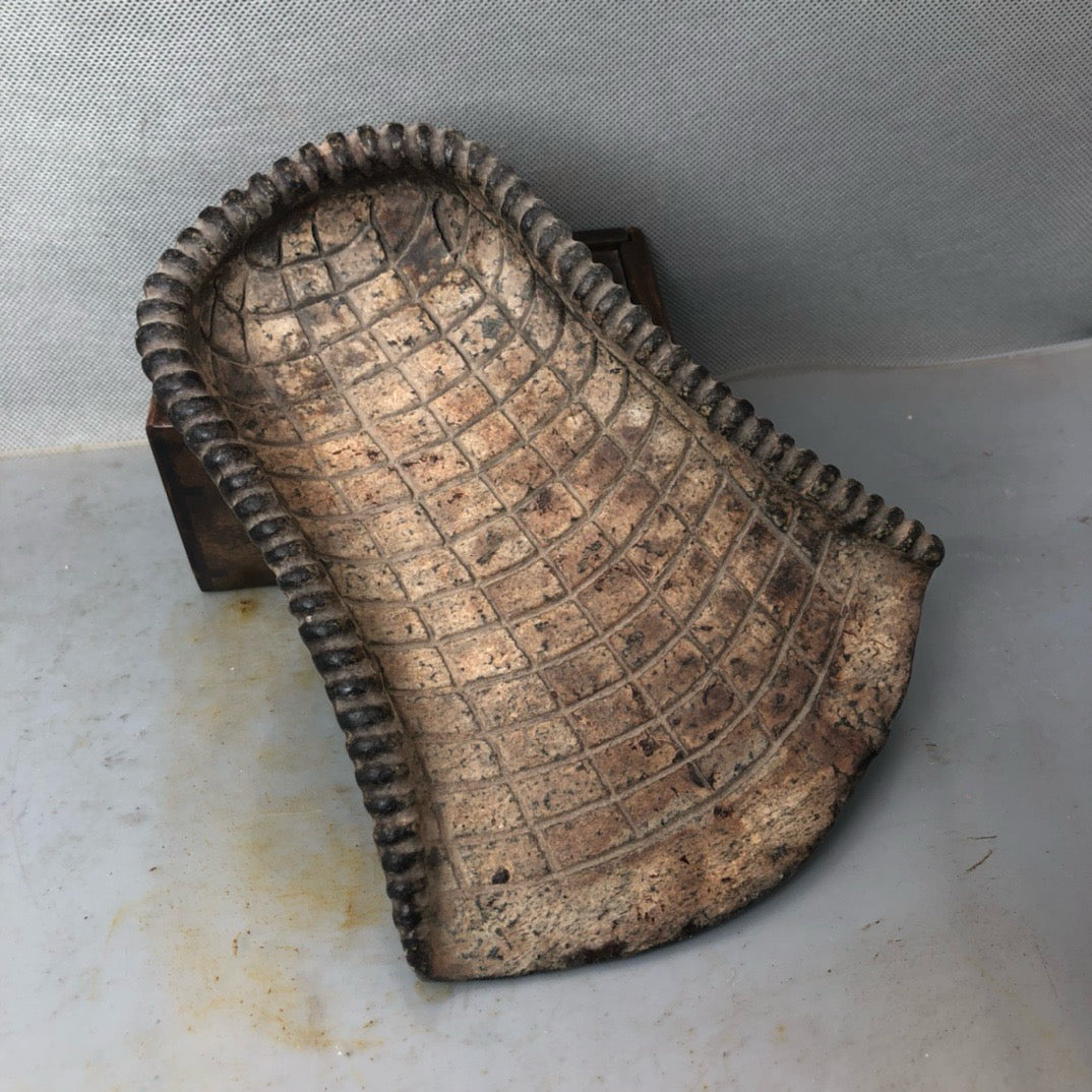 Chinese antique meteorite dustpan