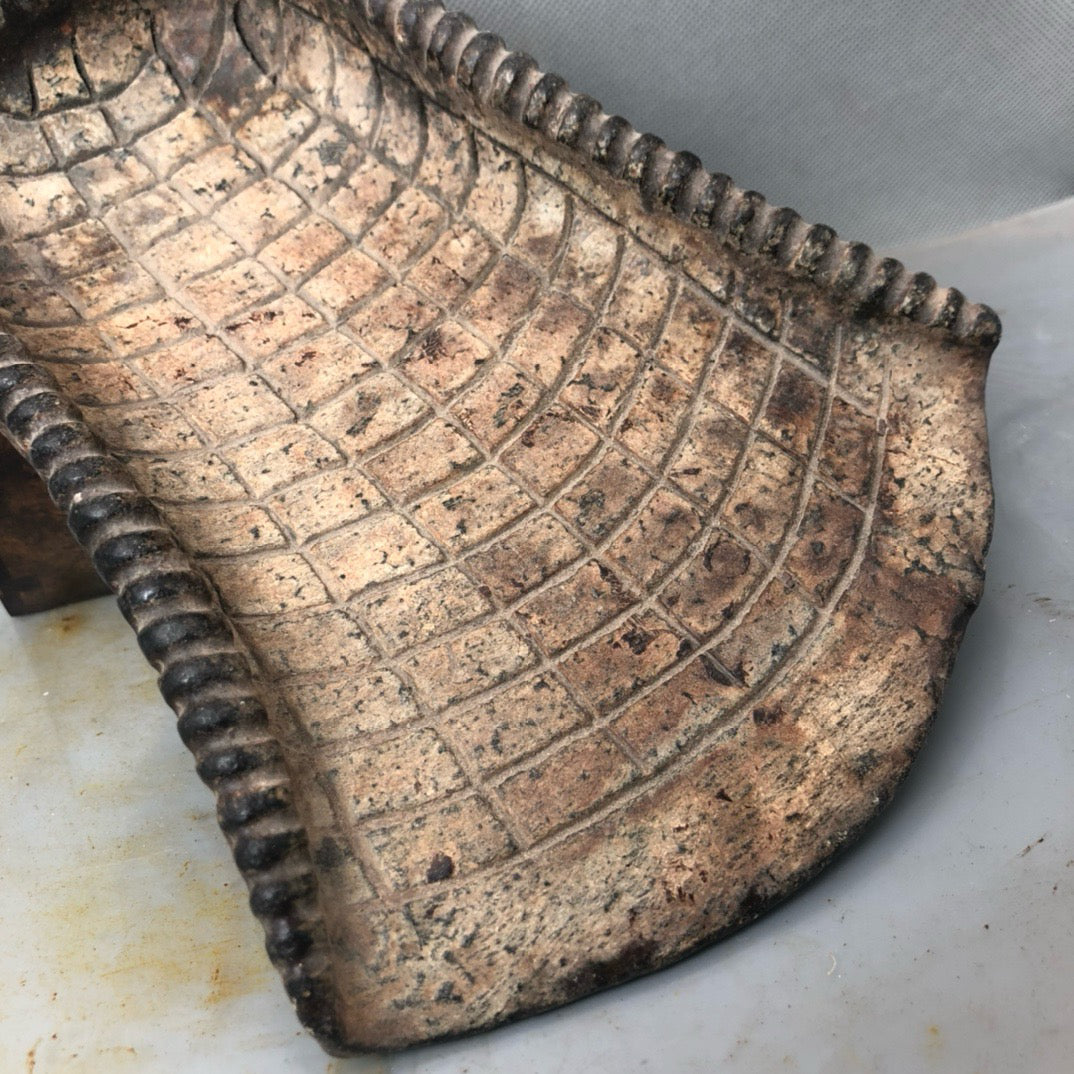 Chinese antique meteorite dustpan