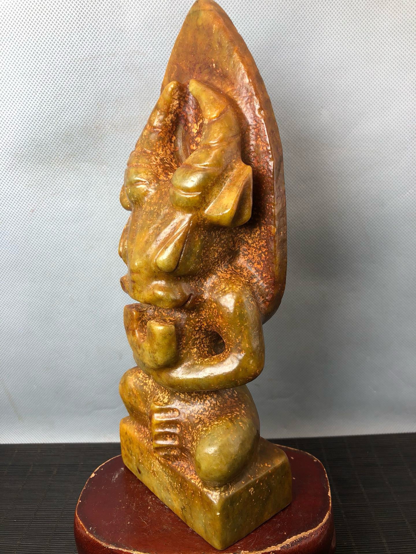 Chinese Antique Huangjin Yuhongshan Culture