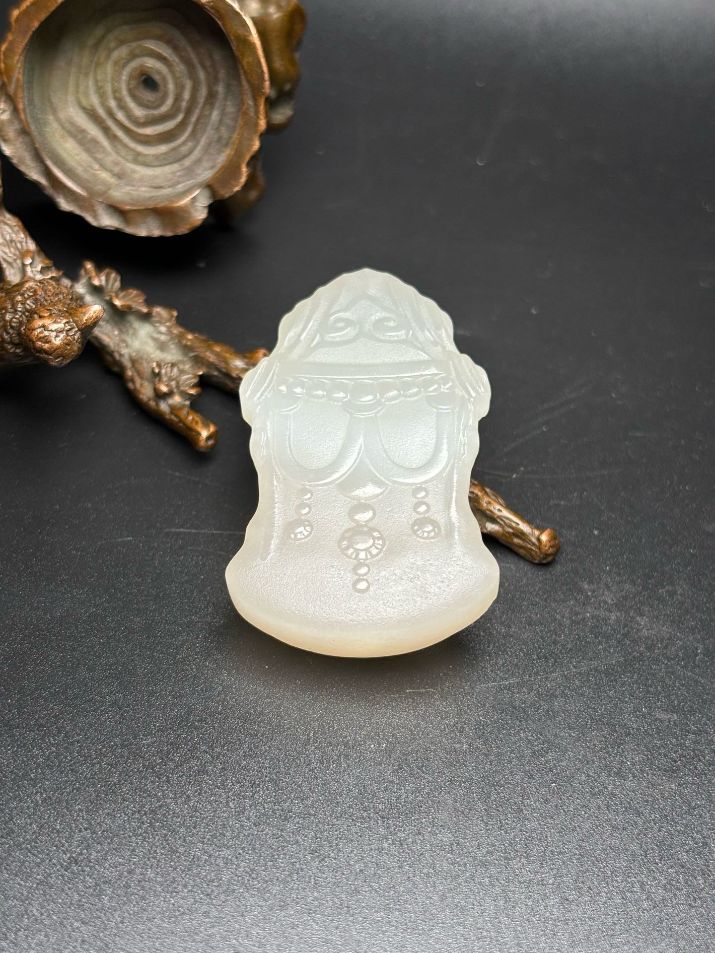 Chinese Antique Hotan Jade Guanyin Bodhisattva