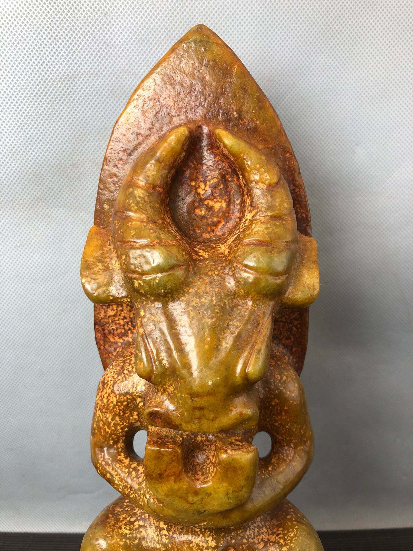 Chinese Antique Huangjin Yuhongshan Culture