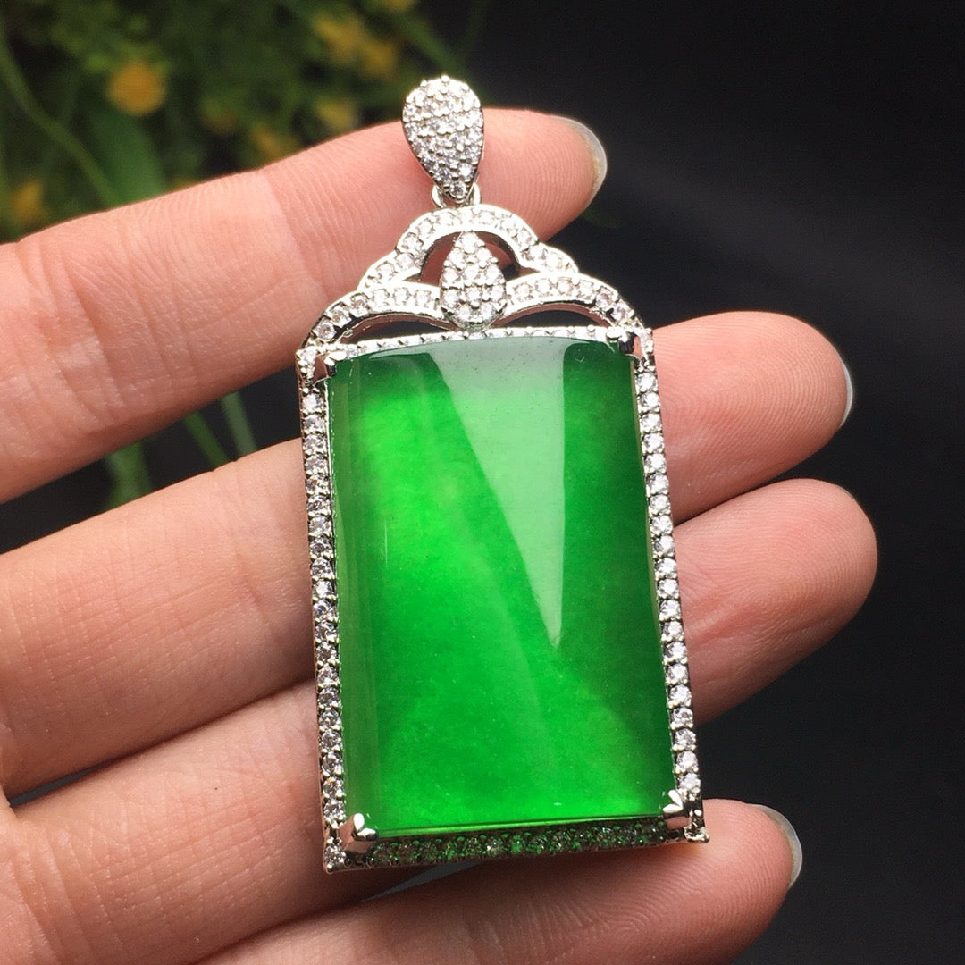 Ice Green Safe Jade Plaque