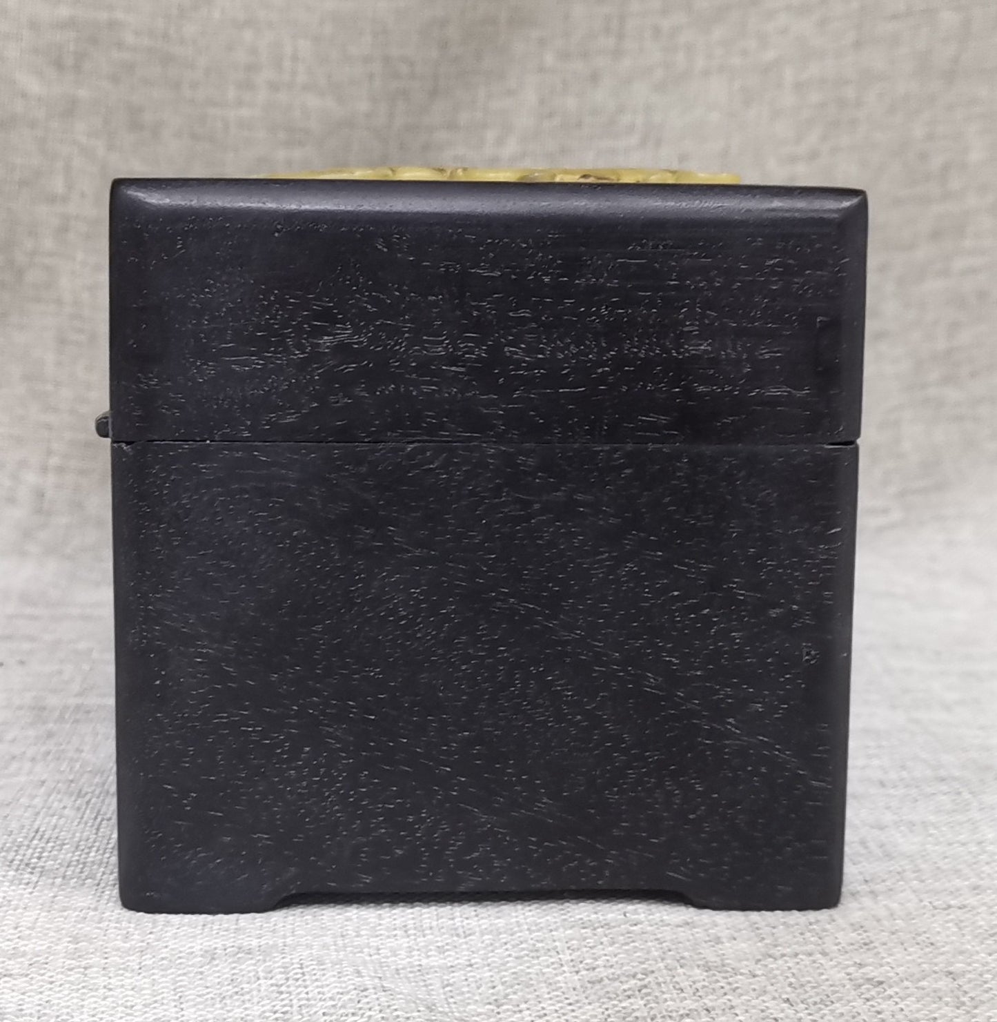 Blood sandalwood inlaid old jade wooden box
