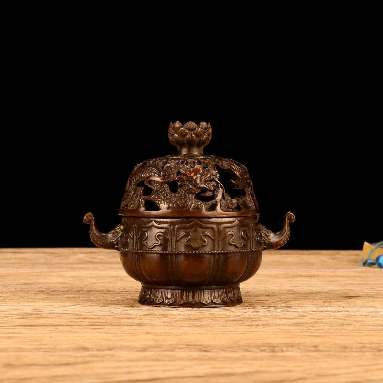 Chinese antique Longgai incense burner