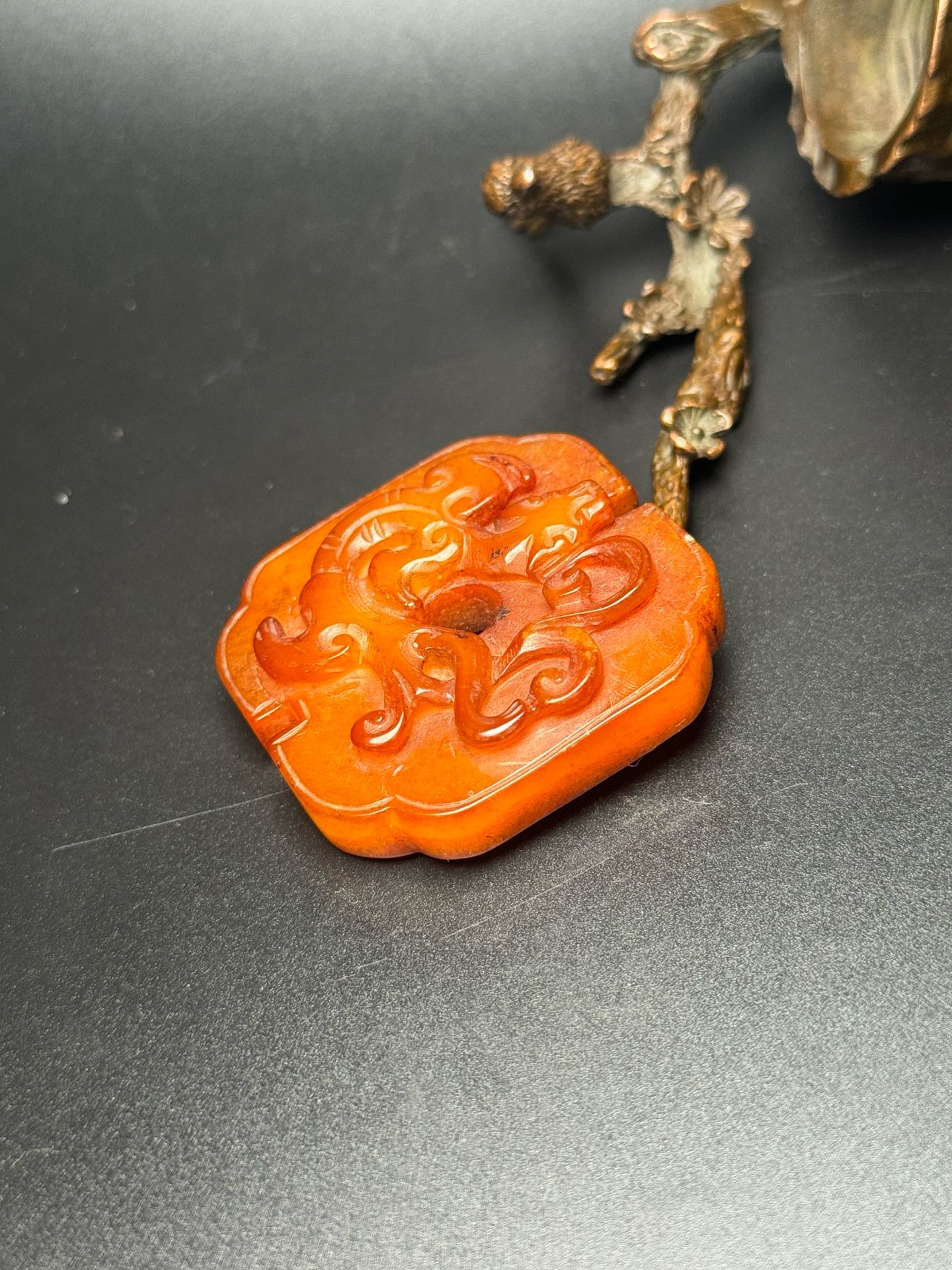 Chinese Antiques and Tian Yu Chi Long Yu Bi