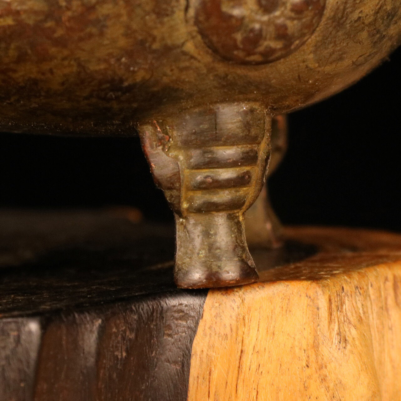 Chinese antique incense burner