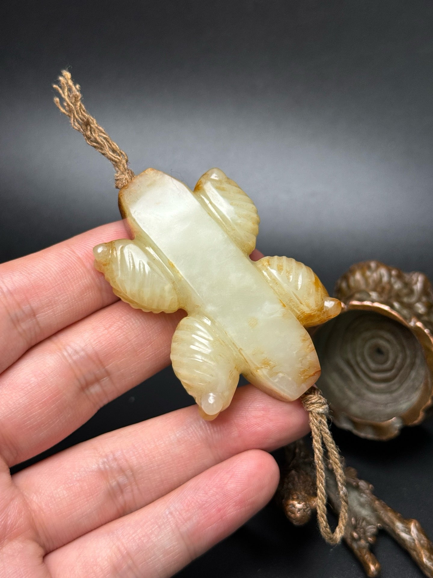 Chinese Antique Hotan Jade Lezi