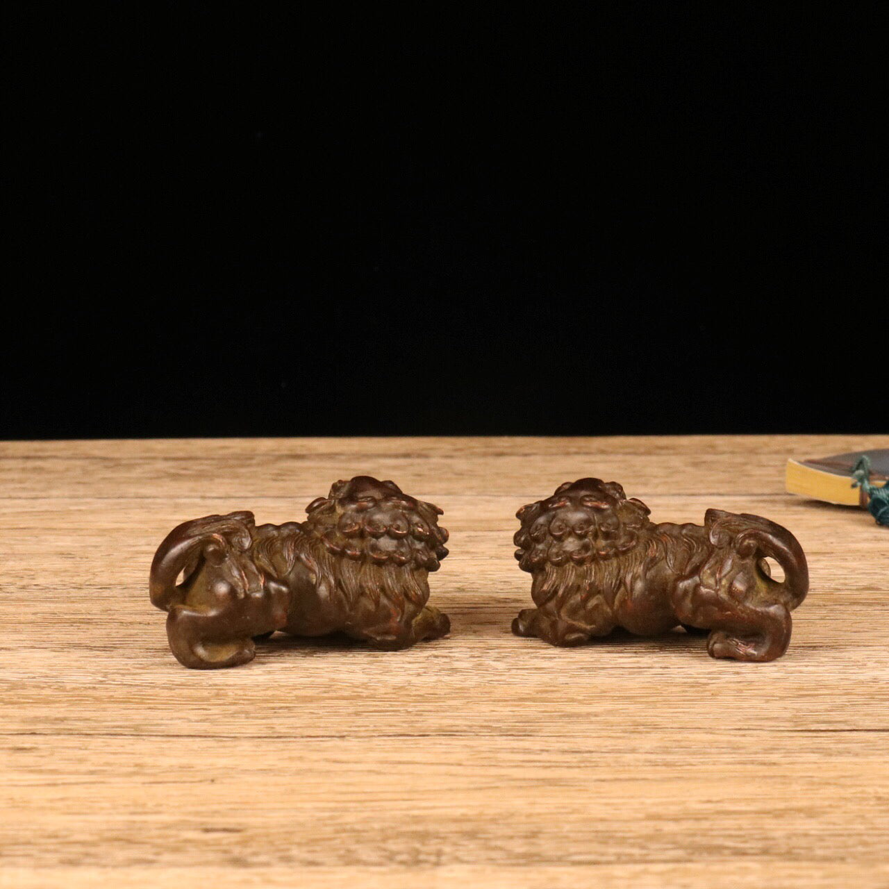 Chinese Antiques vs. Lions