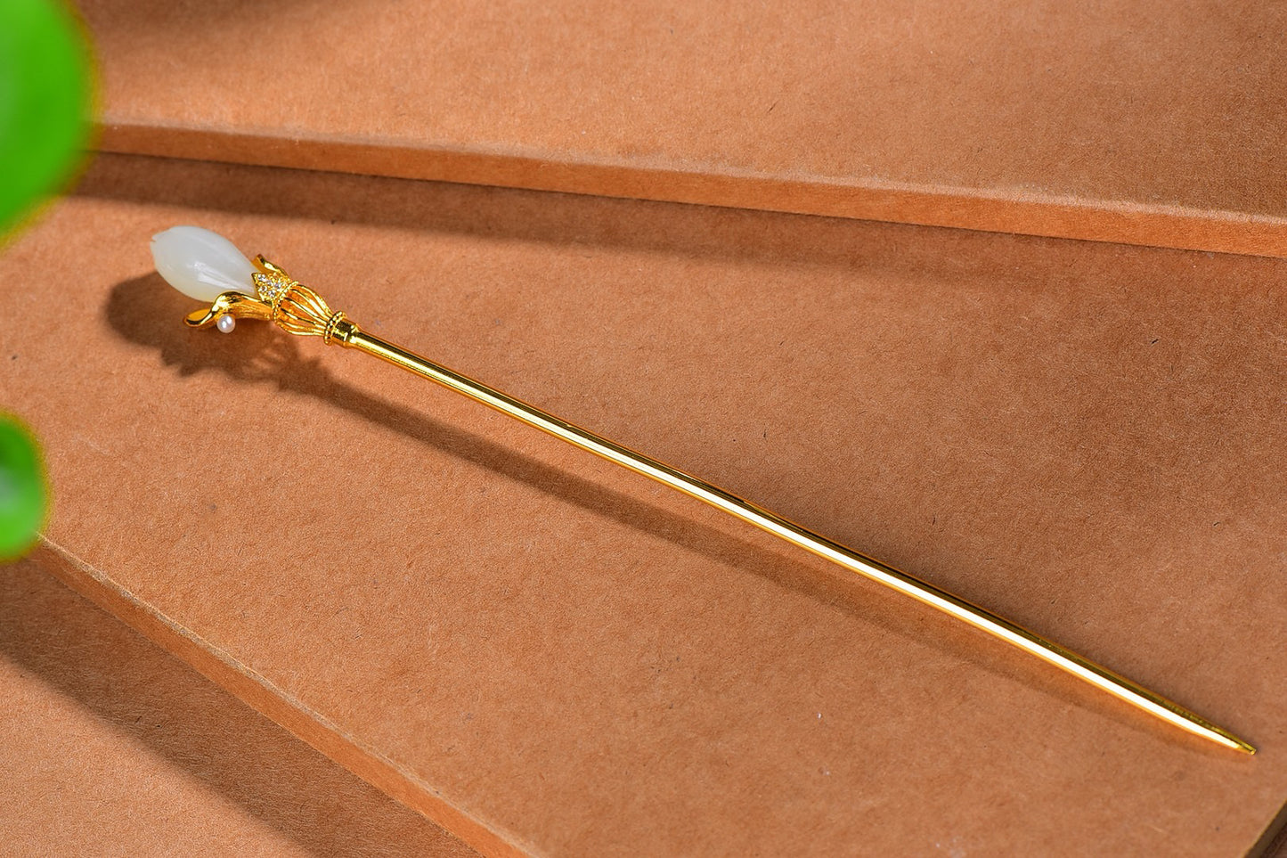 Copper inlaid Hotan Jade hairpin