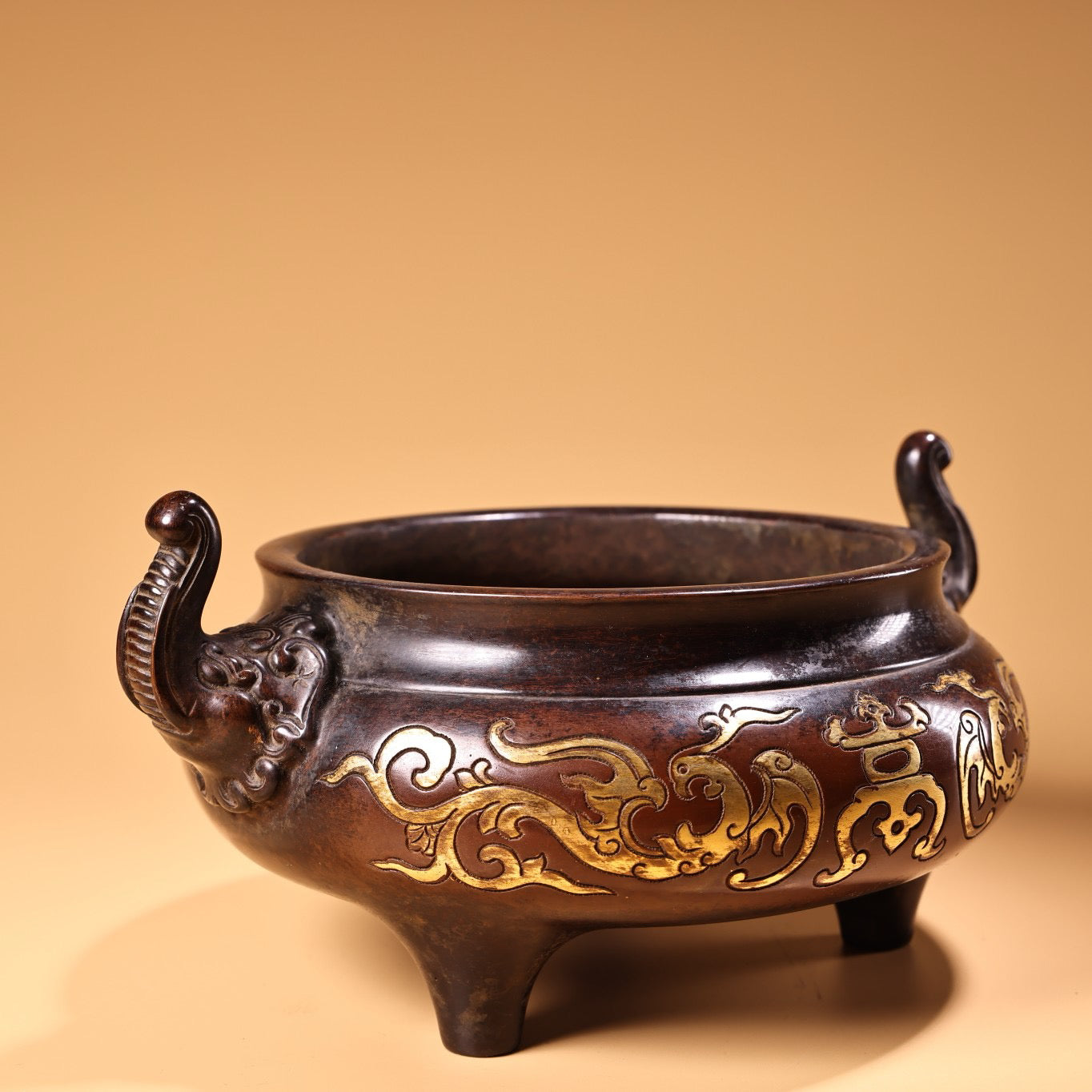Chinese antique pure purple copper pure handmade high relief carved gilded incense burner