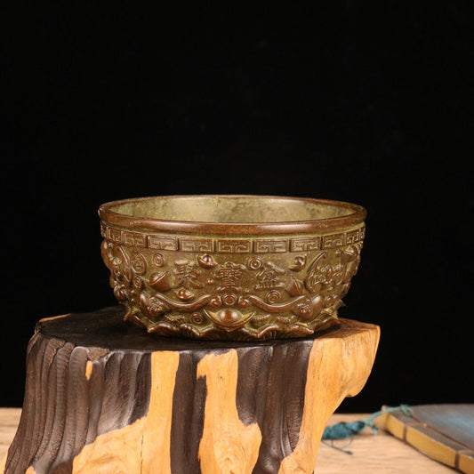 Chinese antique bronze fortune is a treasure trove in front of us