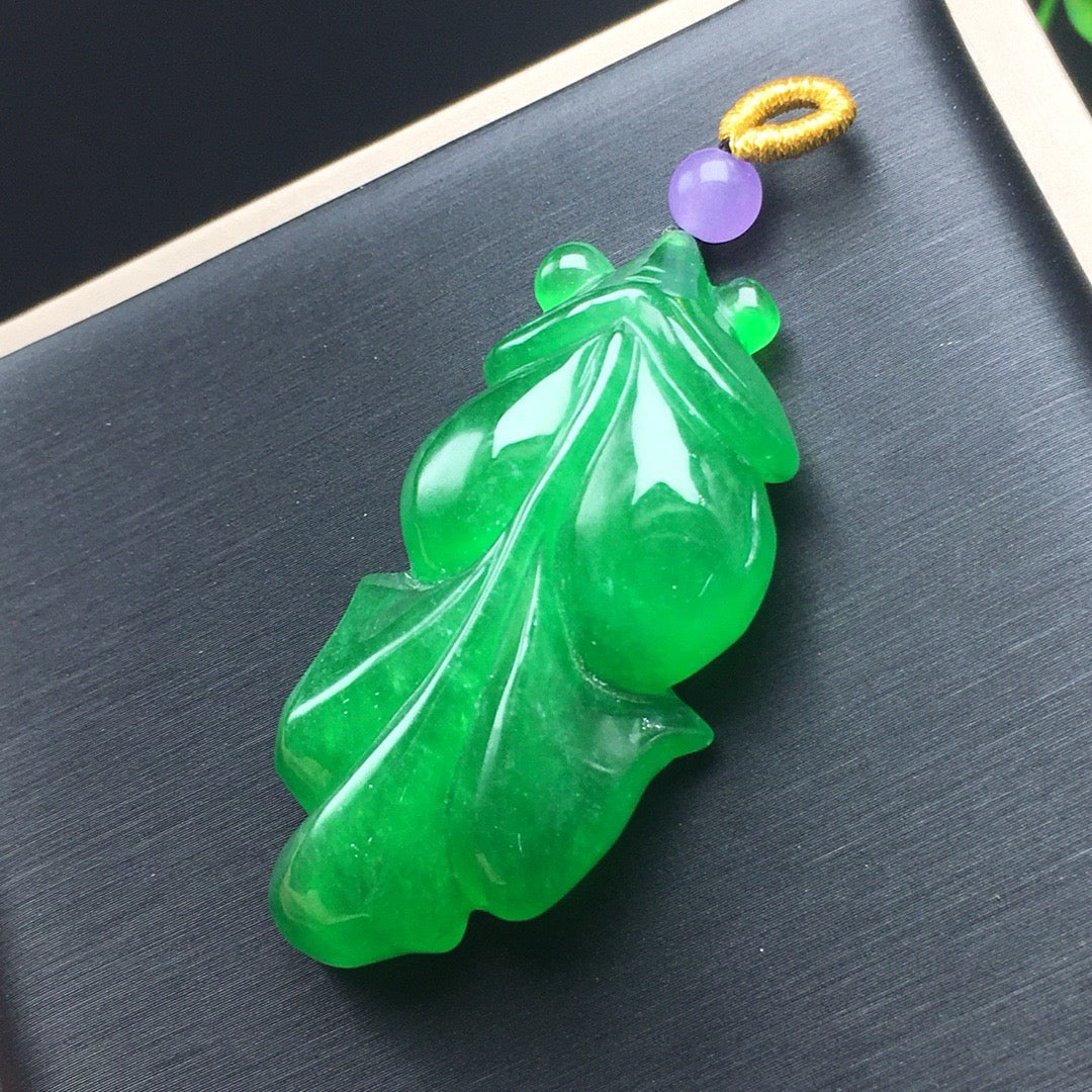 Ice green jade three-dimensional goldfish