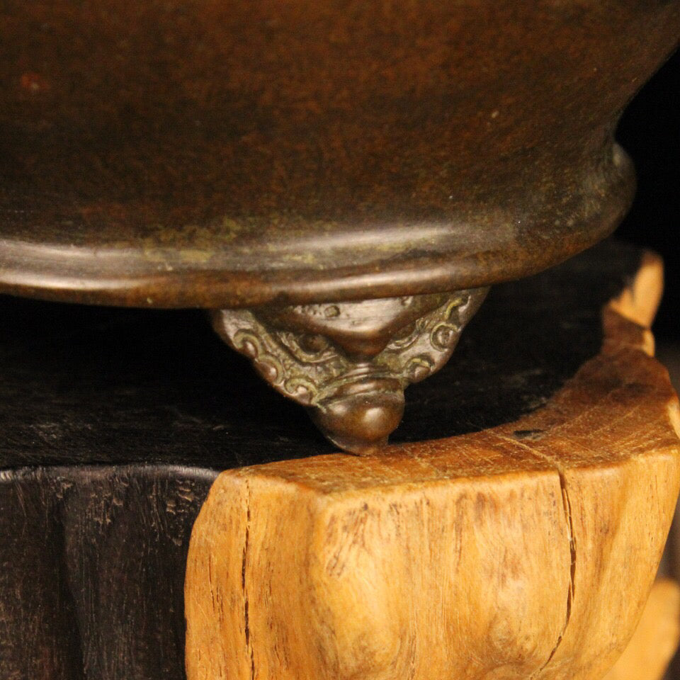 Chinese antique bronze beast head incense burner