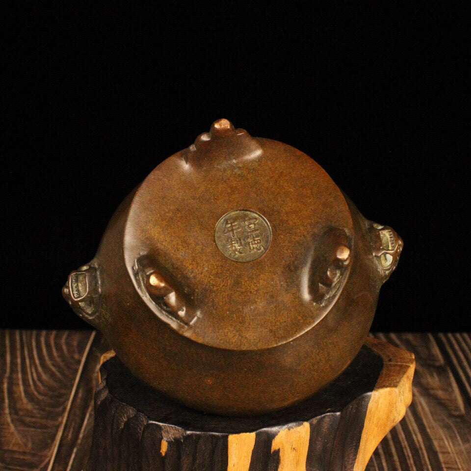 Chinese antique bronze beast head incense burner