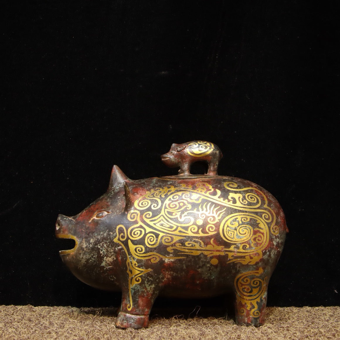 Chinese Antique Bronze - Inscripted Gold Piggy Wine