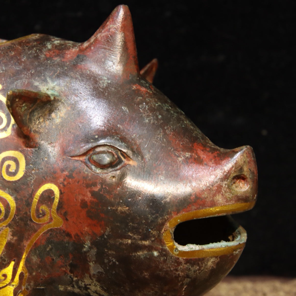 Chinese Antique Bronze - Inscripted Gold Piggy Wine