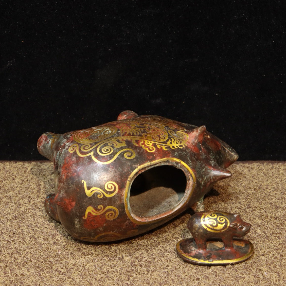 Chinese Antique Bronze - Inscripted Gold Piggy Wine