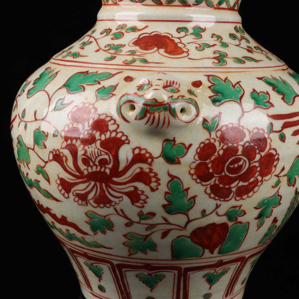 Red and green colorful phoenixes wearing peony patterned animal ear jars