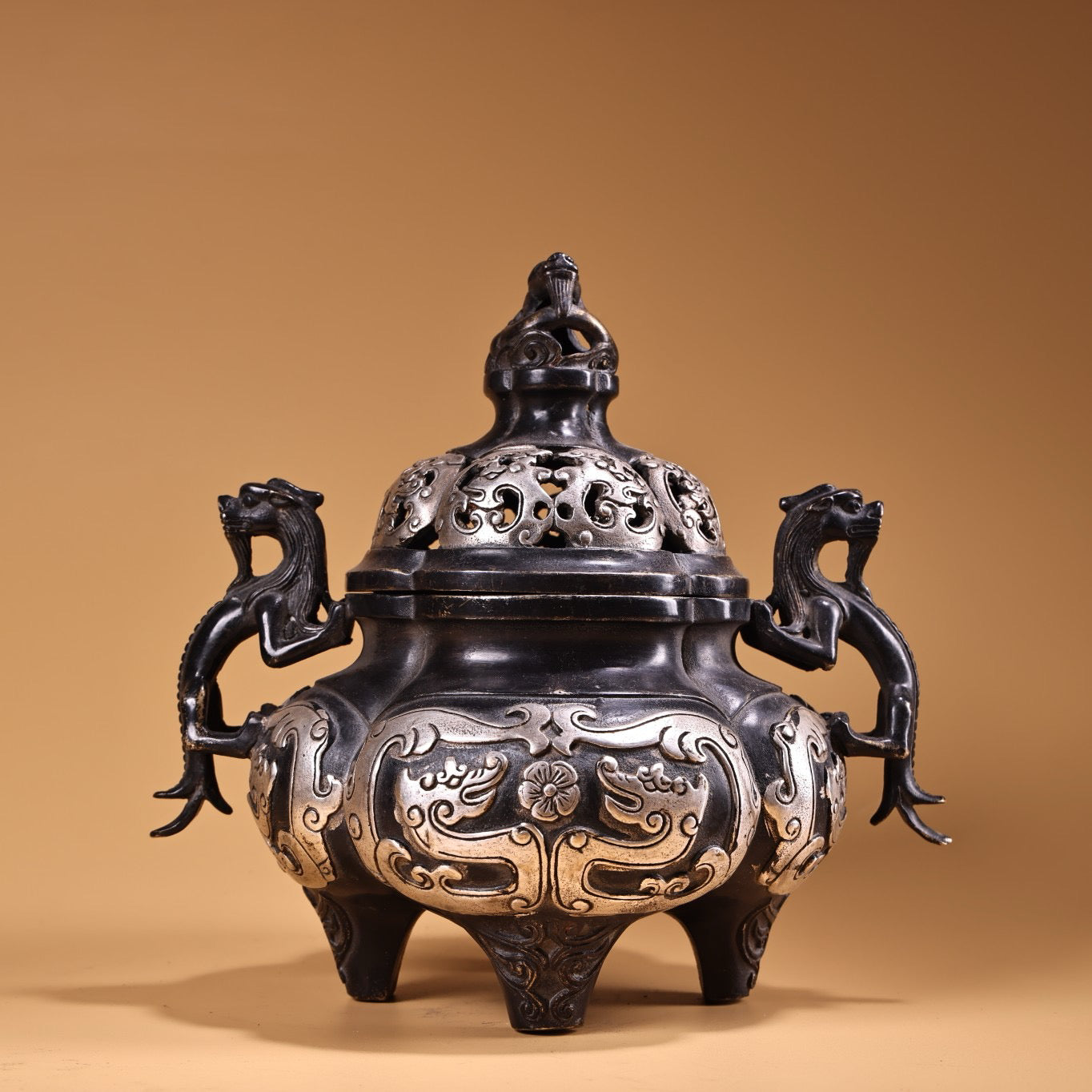 Chinese Antique Collection Pure Copper High Relief Carving Gilded Silver Dragon Ear Incense Burner