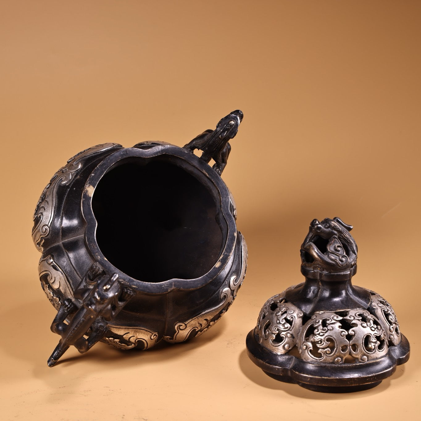 Chinese Antique Collection Pure Copper High Relief Carving Gilded Silver Dragon Ear Incense Burner