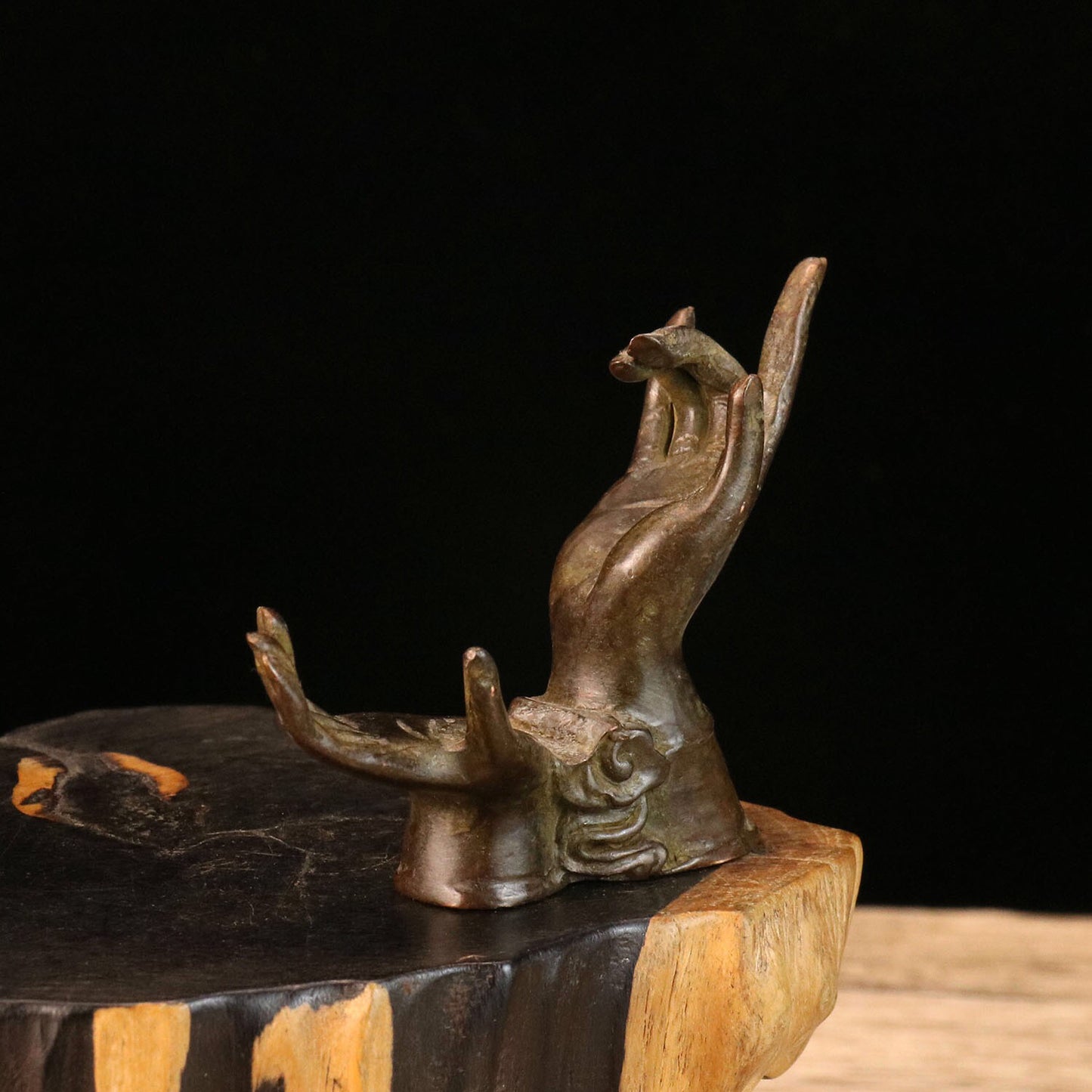 Chinese Antique Buddha's Hand