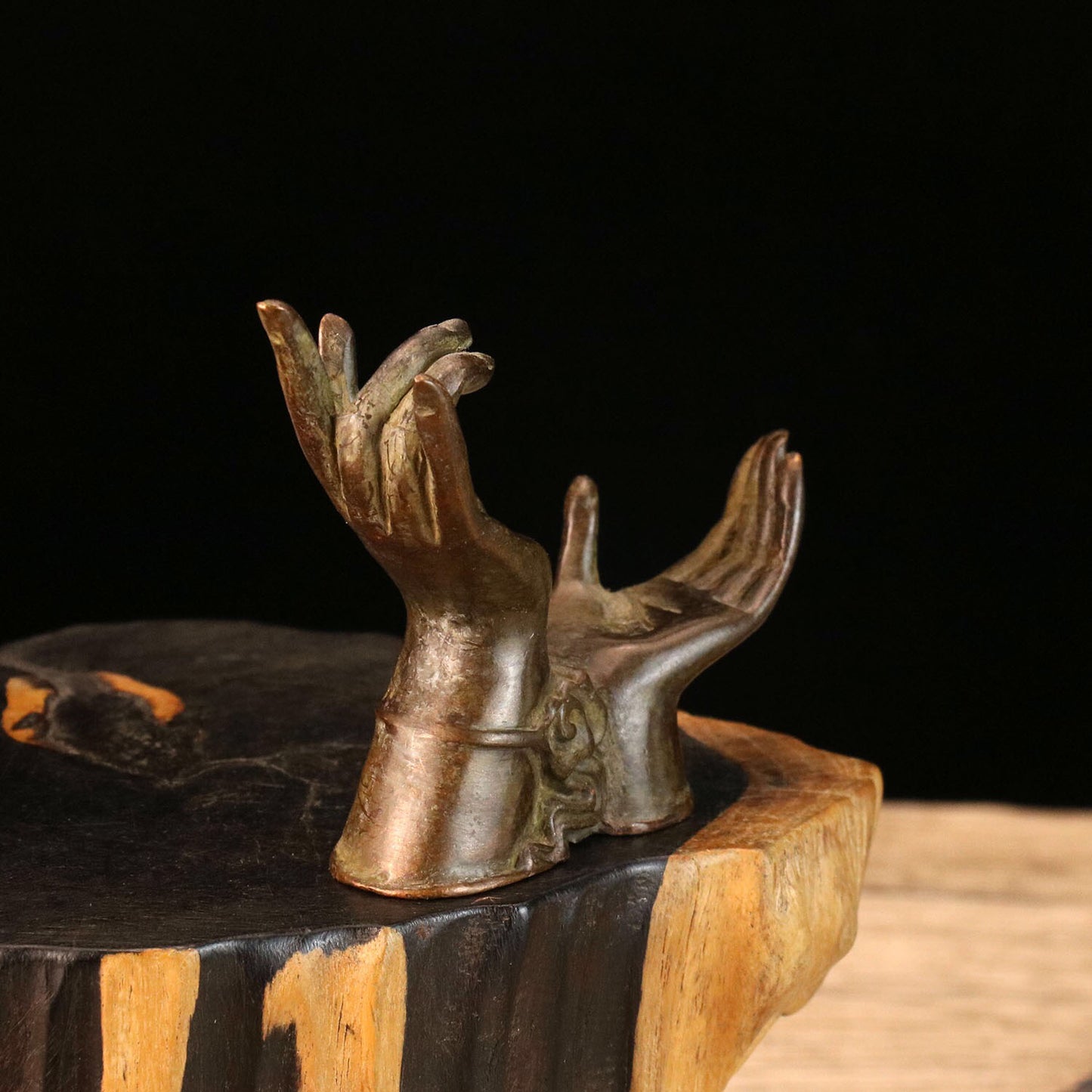 Chinese Antique Buddha's Hand