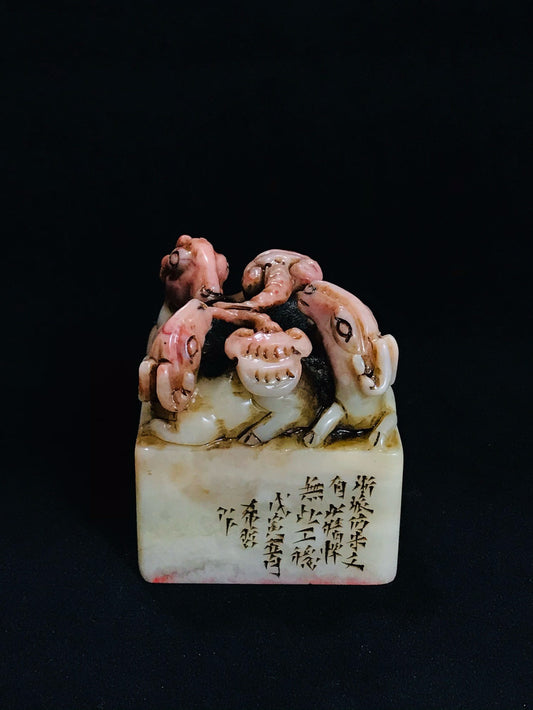 Chinese antique Shoushan stone fine craftsmanship seal ornament