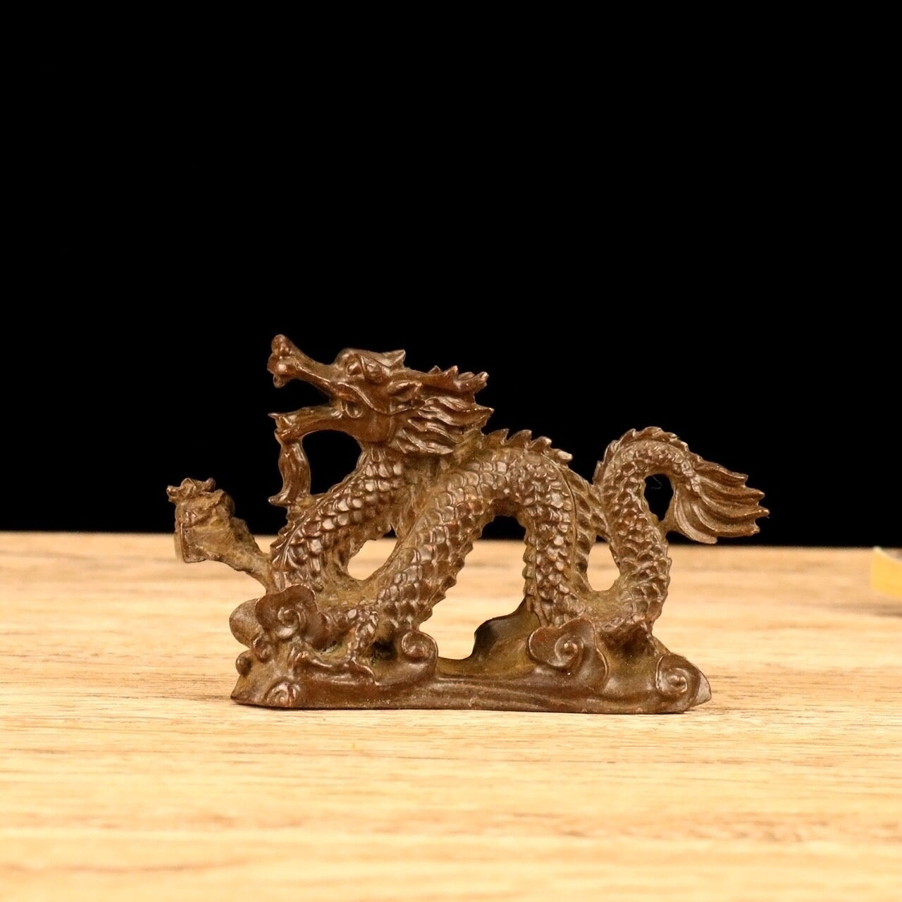 Chinese antique dragon