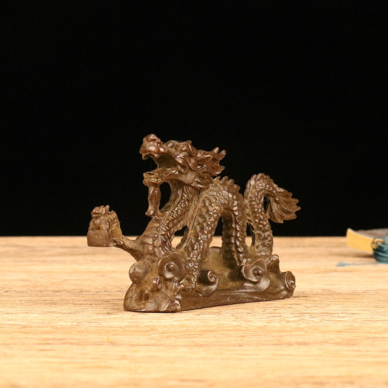 Chinese antique dragon