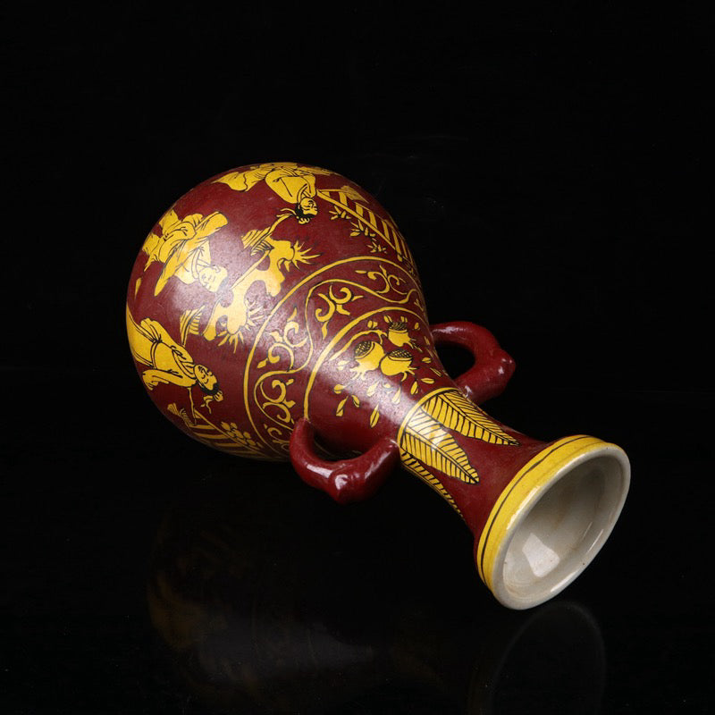 Character Story Pattern Double Ear Bottle