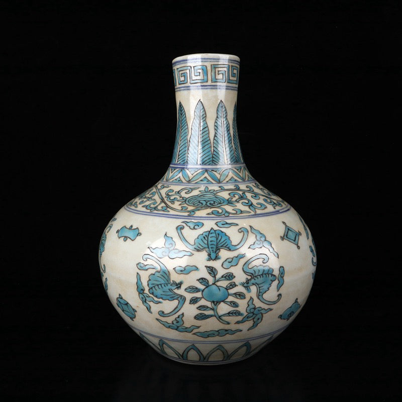 Blessing and longevity patterned celestial sphere bottle