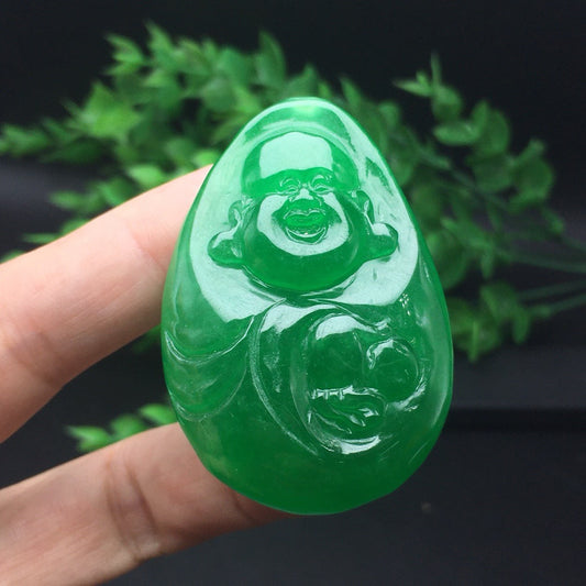 Ice Green Jade Following the Shape Buddha