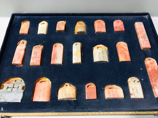Chinese Antique Shoushan Furong Stone Carving Set Seal