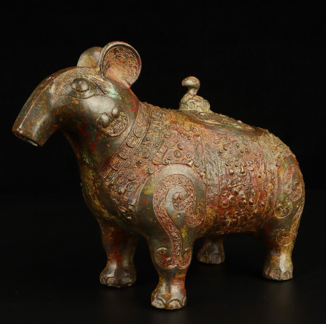 Chinese antique bronze auspicious beast statue