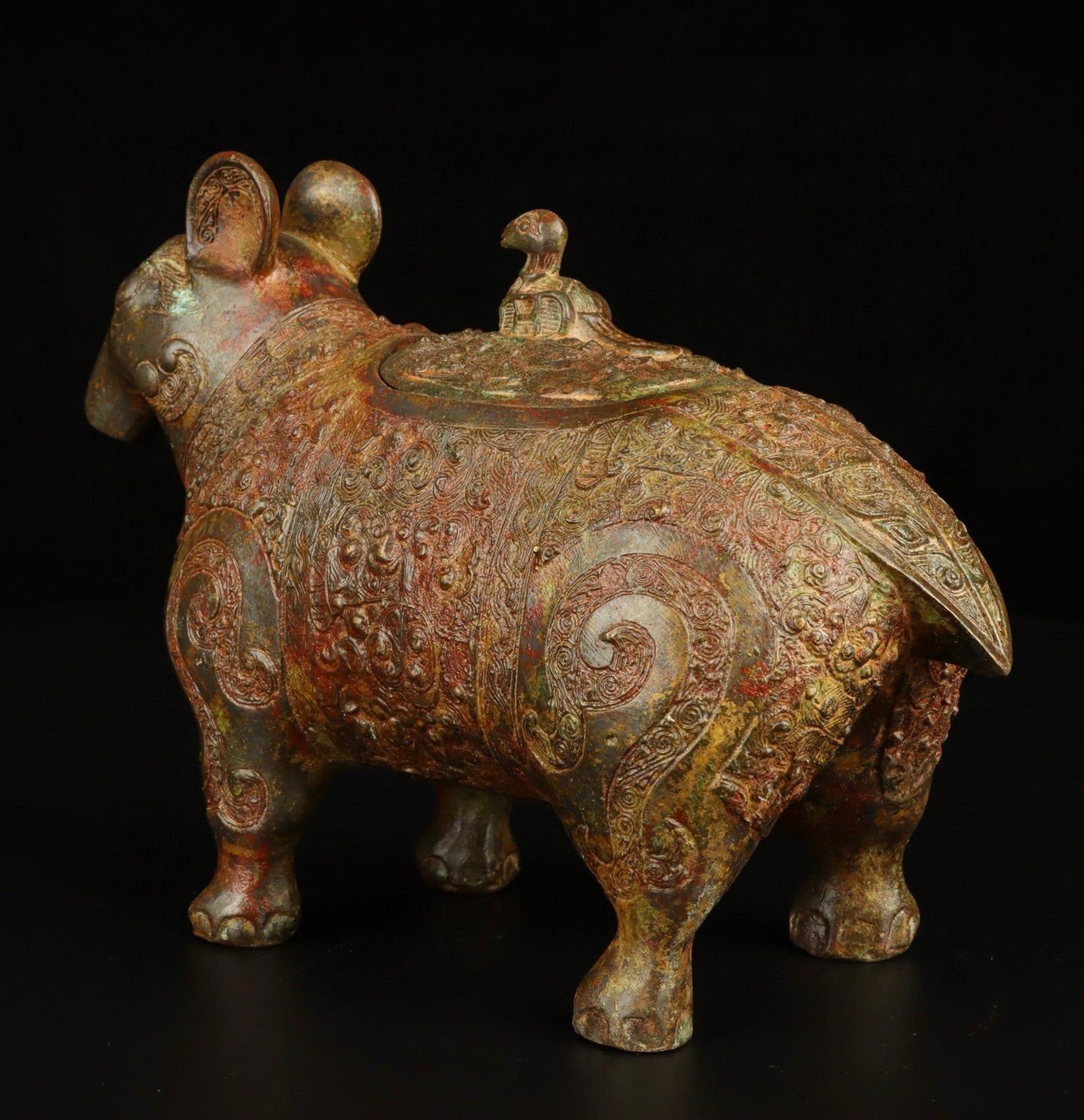 Chinese antique bronze auspicious beast statue