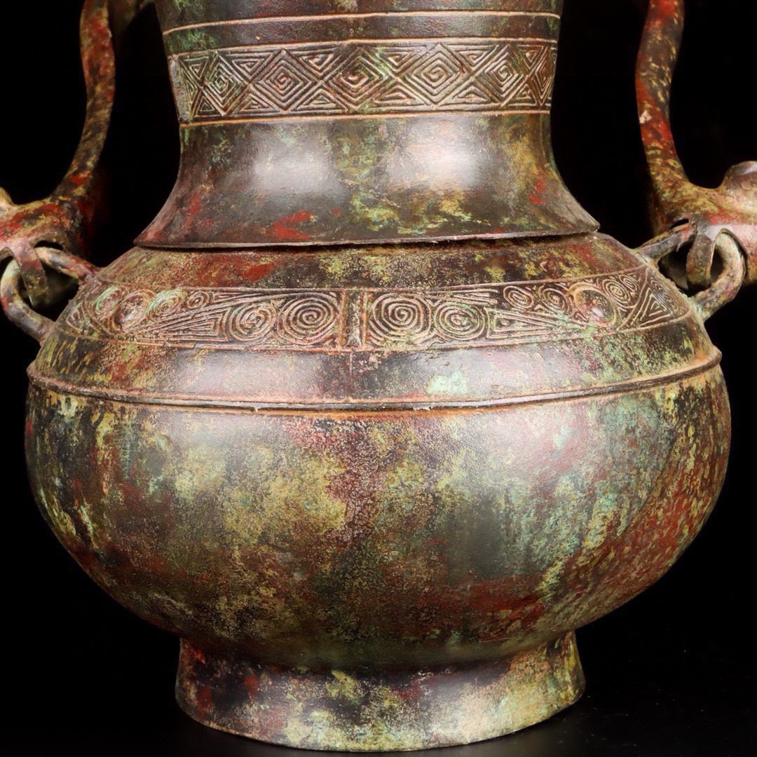 Chinese antique bronze lifting beam teapot