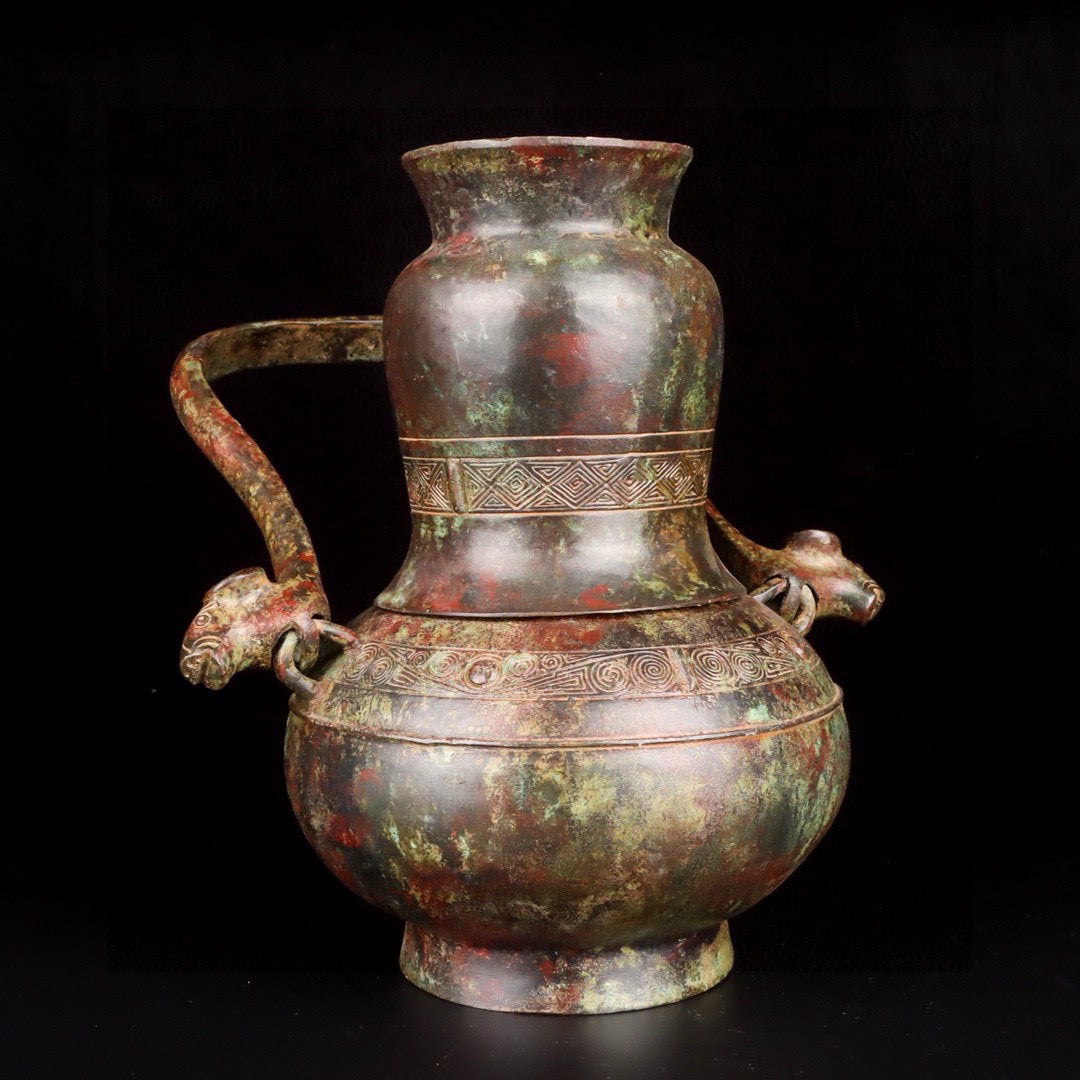 Chinese antique bronze lifting beam teapot