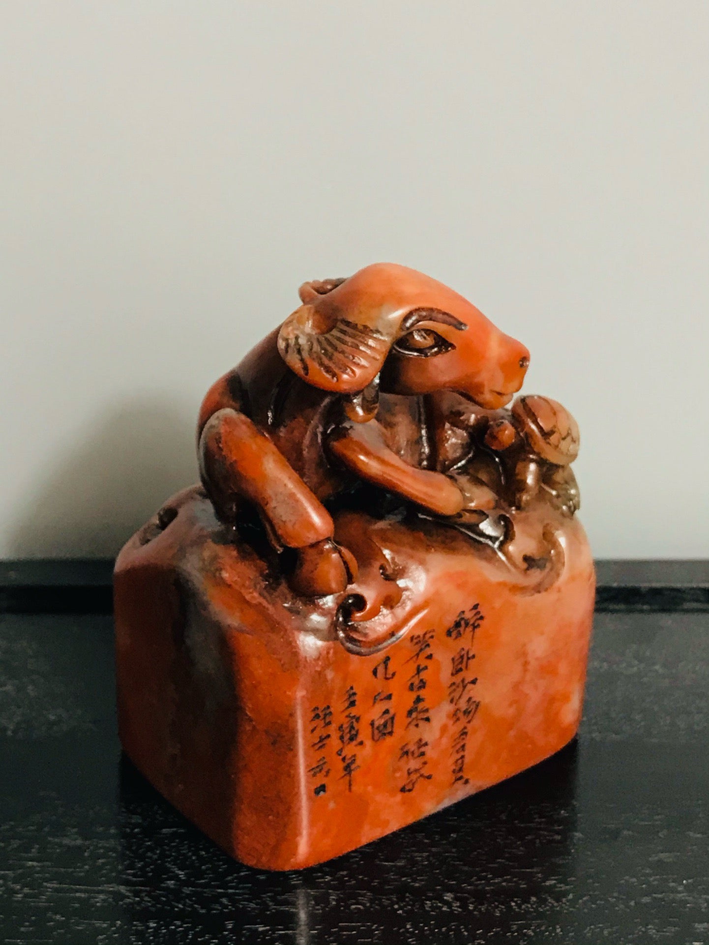 Chinese antique Shoushan stone fine craftsmanship seal ornament