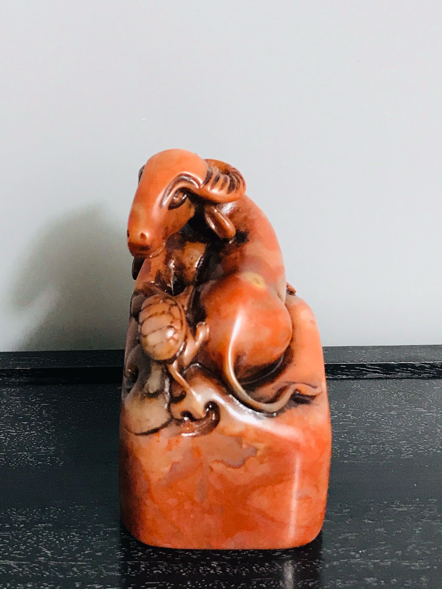 Chinese antique Shoushan stone fine craftsmanship seal ornament