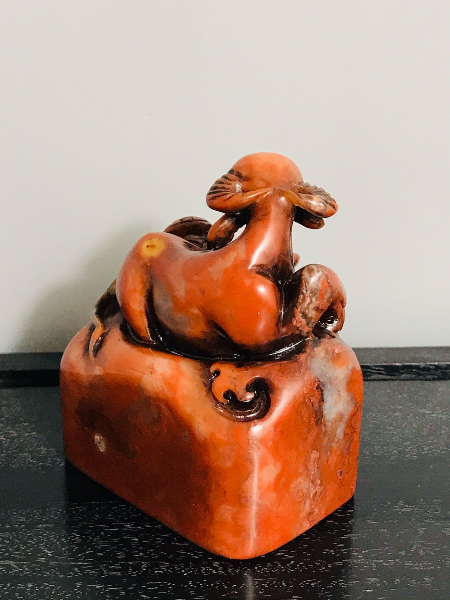 Chinese antique Shoushan stone fine craftsmanship seal ornament