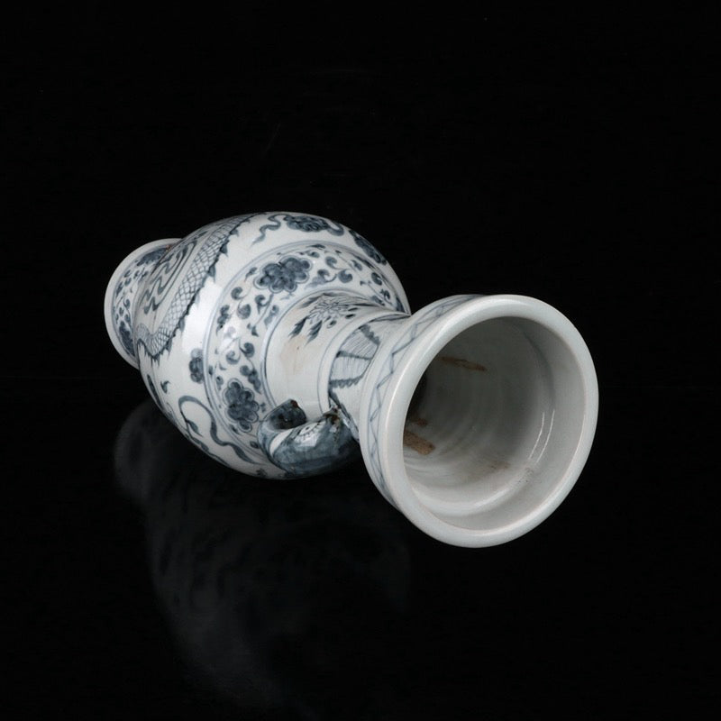 Yuan Dynasty Blue and White Cloud Dragon Pattern Elephant Ear Vase