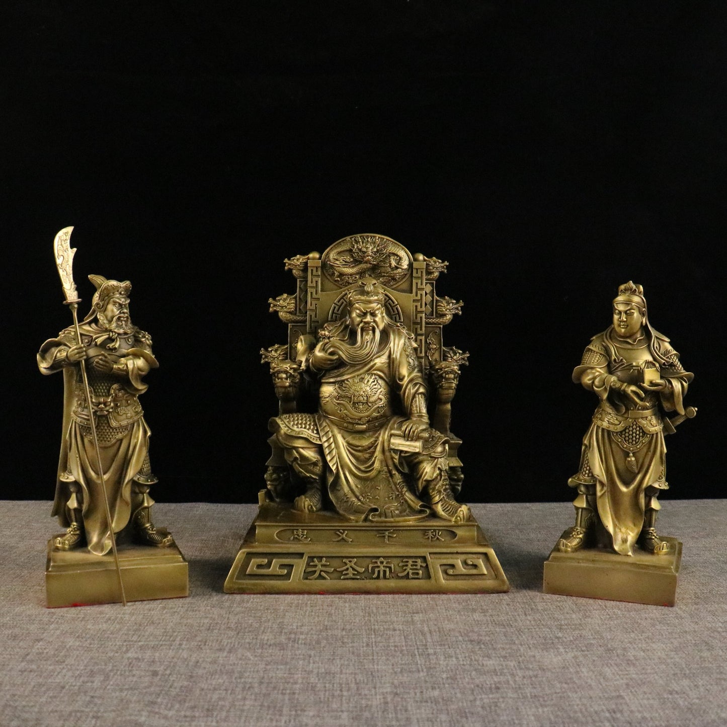 A set of Guan Gong's loyalty and righteousness for thousands of years, Guan Shengdi Jun