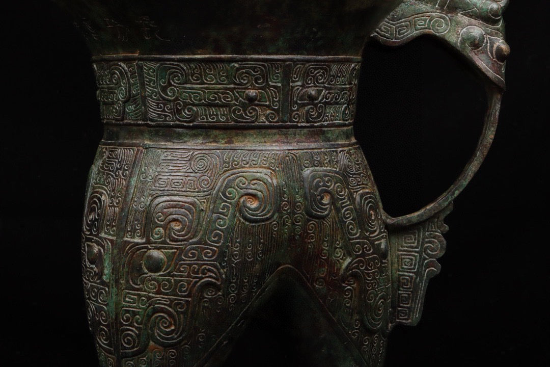 Chinese antique bronze beast faced bronze vessel