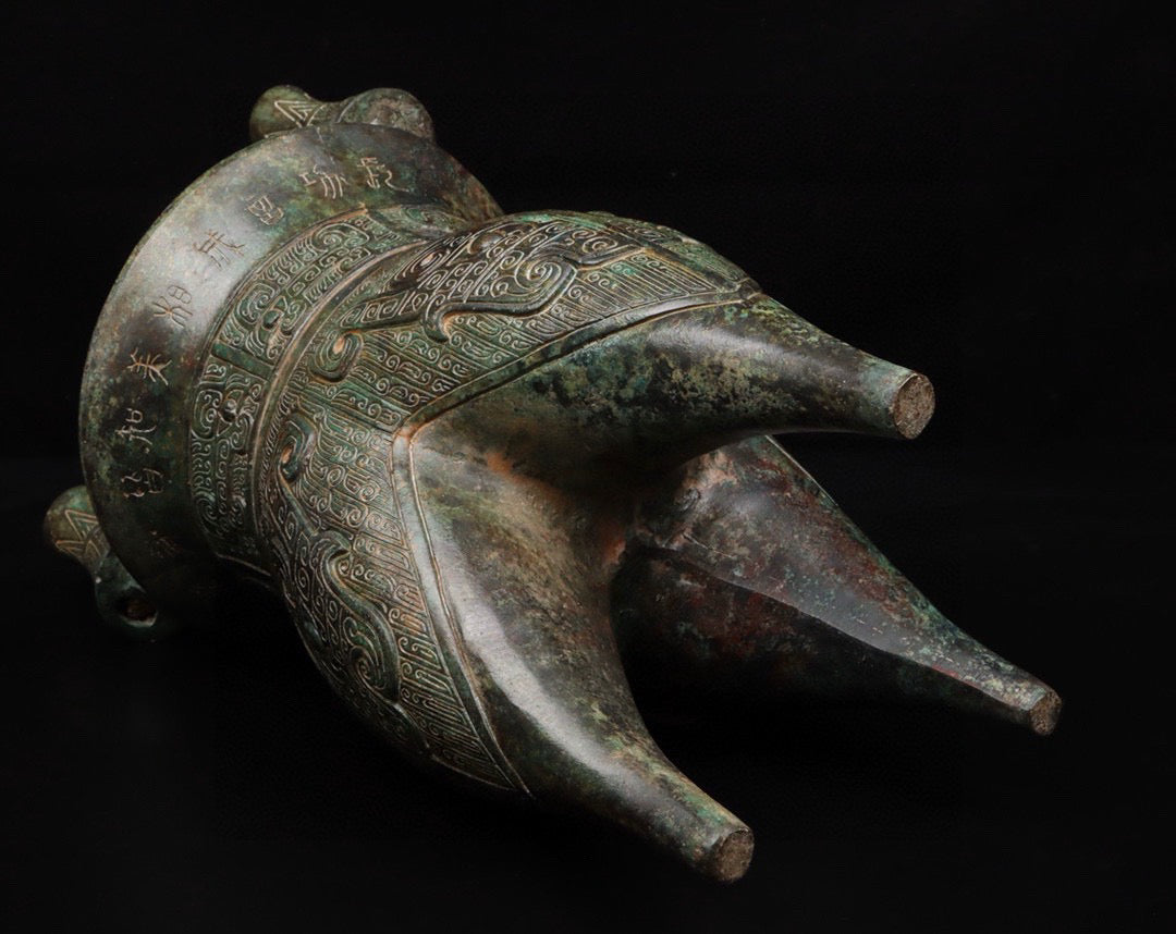 Chinese antique bronze beast faced bronze vessel