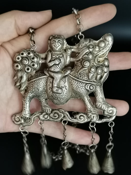 Chinese Antique Silver Kirin Lock Necklace