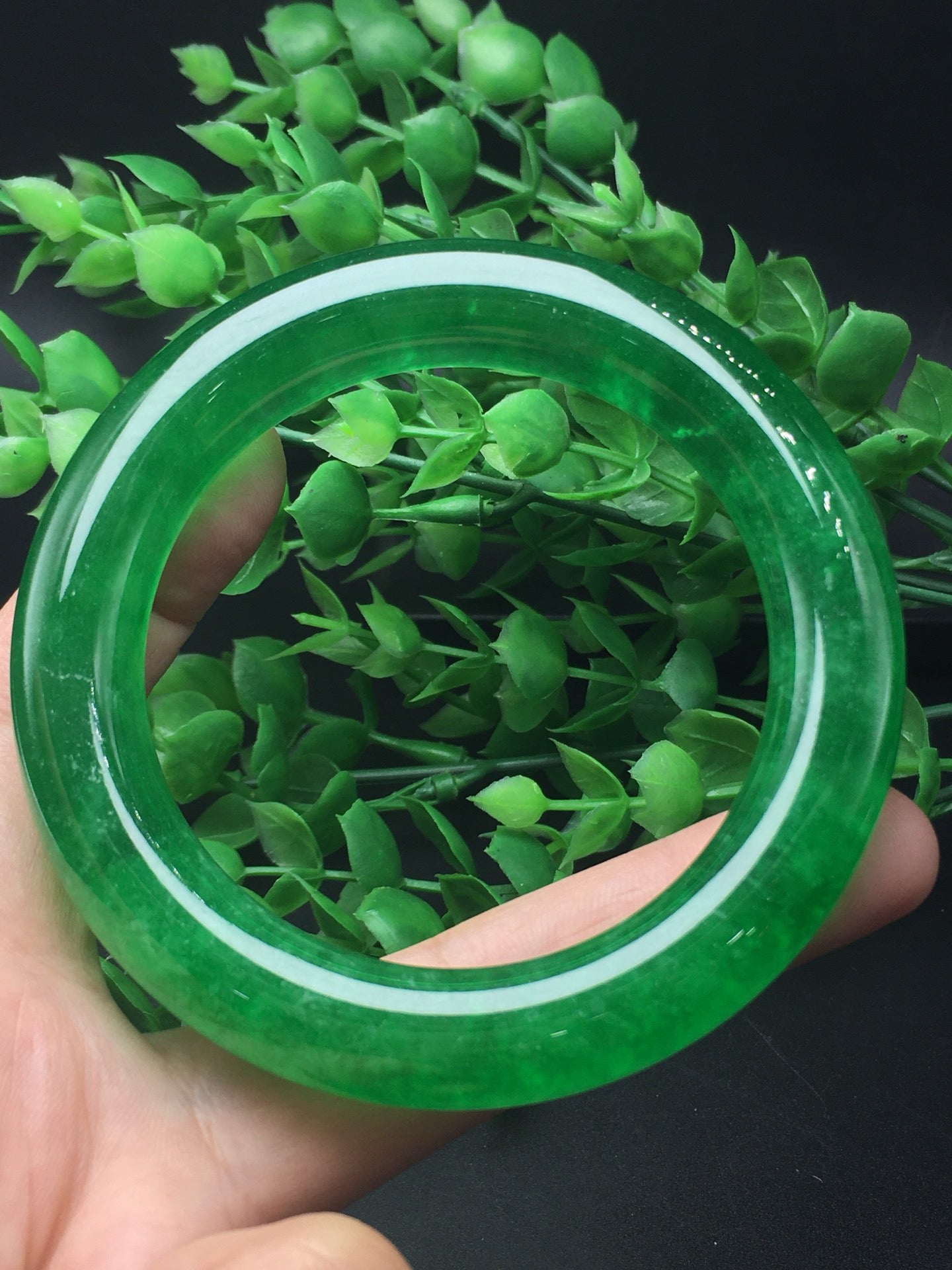 Ice green jade round bracelet